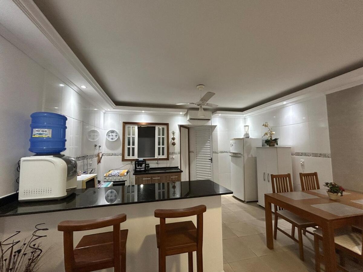 Proximo A Maranduba, Local Com Piscina Ubatuba