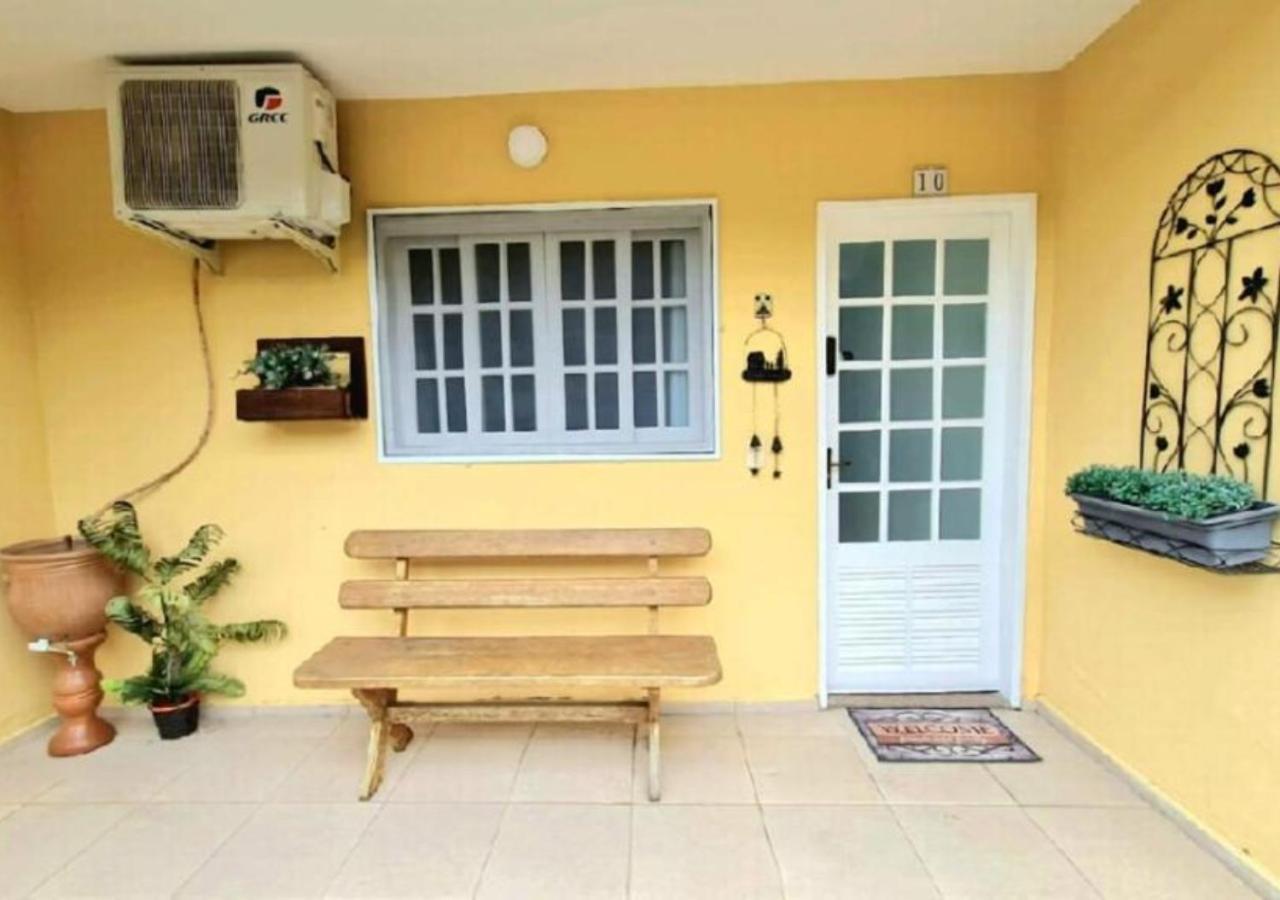 Apartamento Proximo A Maranduba, Local Com Piscina