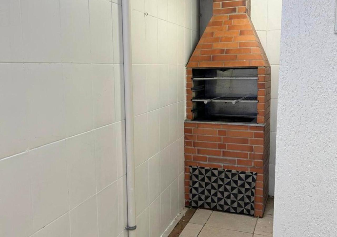Proximo A Maranduba, Local Com Piscina Apartamento