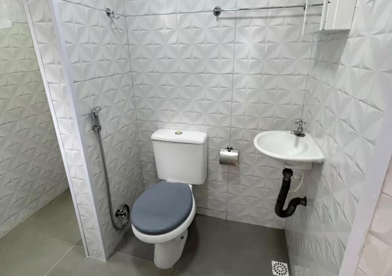 Apartamento Proximo A Maranduba, Local Com Piscina